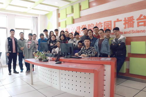 聚焦4_调整大小.jpg 聚焦4_调整大小.jpg